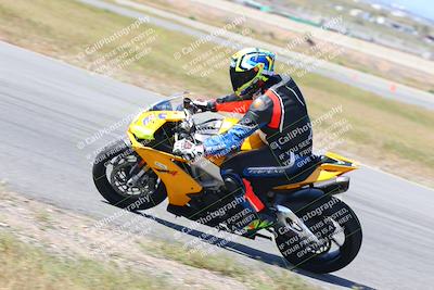 media/Apr-23-2023-TrackXperience (Sun) [[90816c9ee1]]/Level 2/session 2 turn 11/